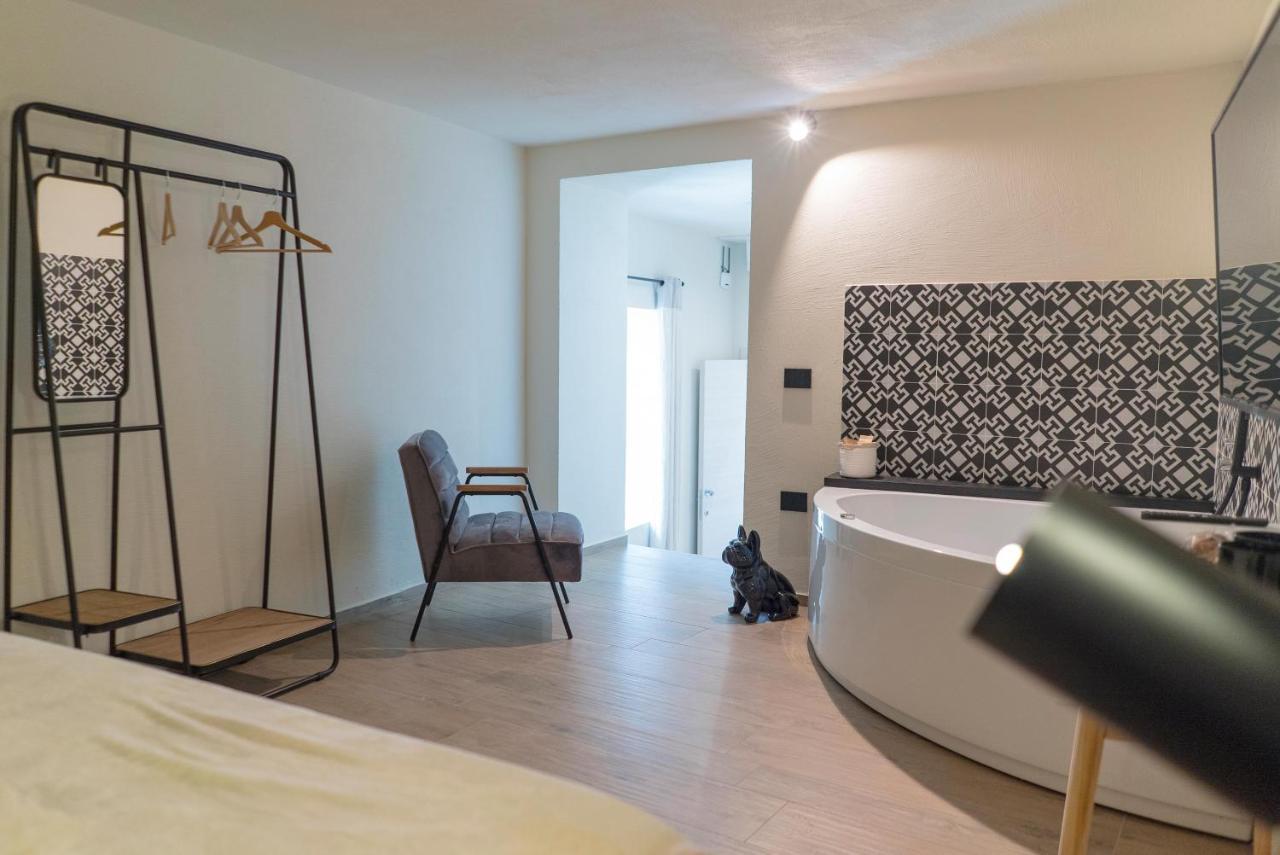 Tesoro Nascosto B&B 萨莱诺 外观 照片